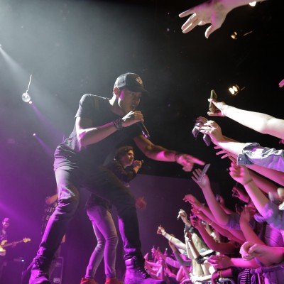 #Play tour